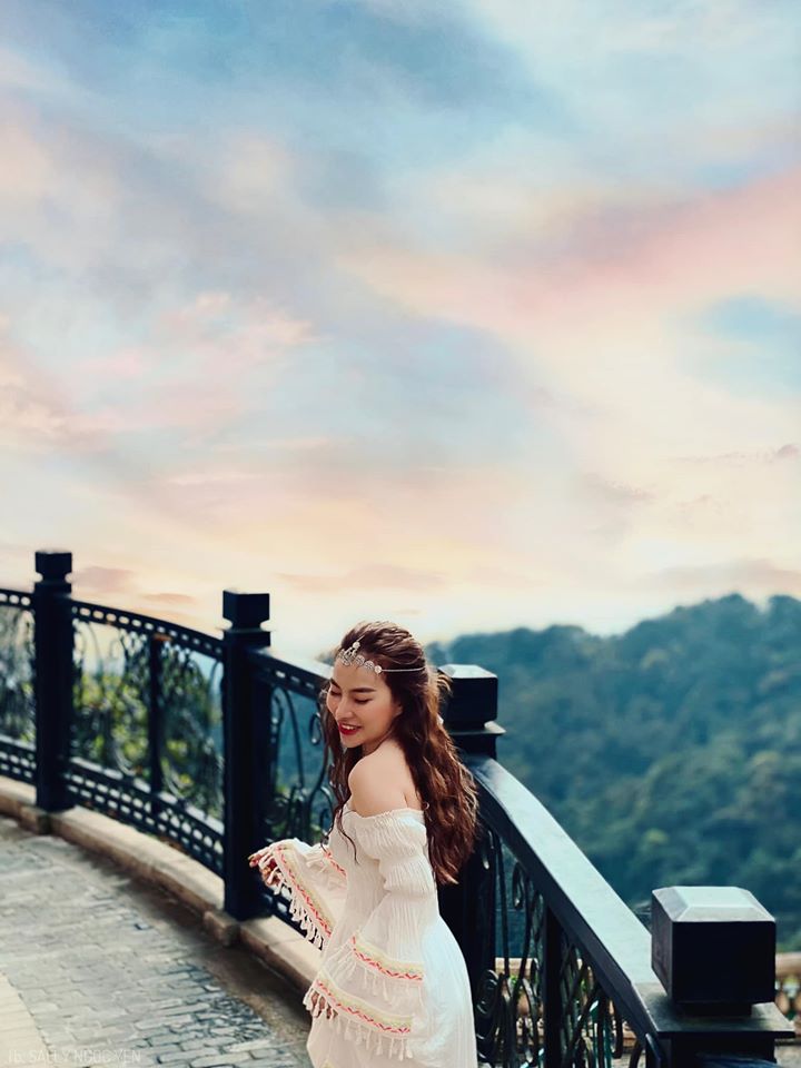 Feedback-khach-hang-check-in-Ba-na-Hill-dam-bet-vai-tay-dai-loe-tiem-thanh-xuan-3