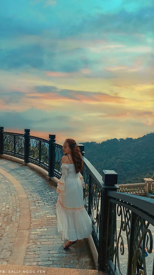 Feedback-khach-hang-check-in-Ba-na-Hill-dam-bet-vai-tay-dai-loe-tiem-thanh-xuan-6