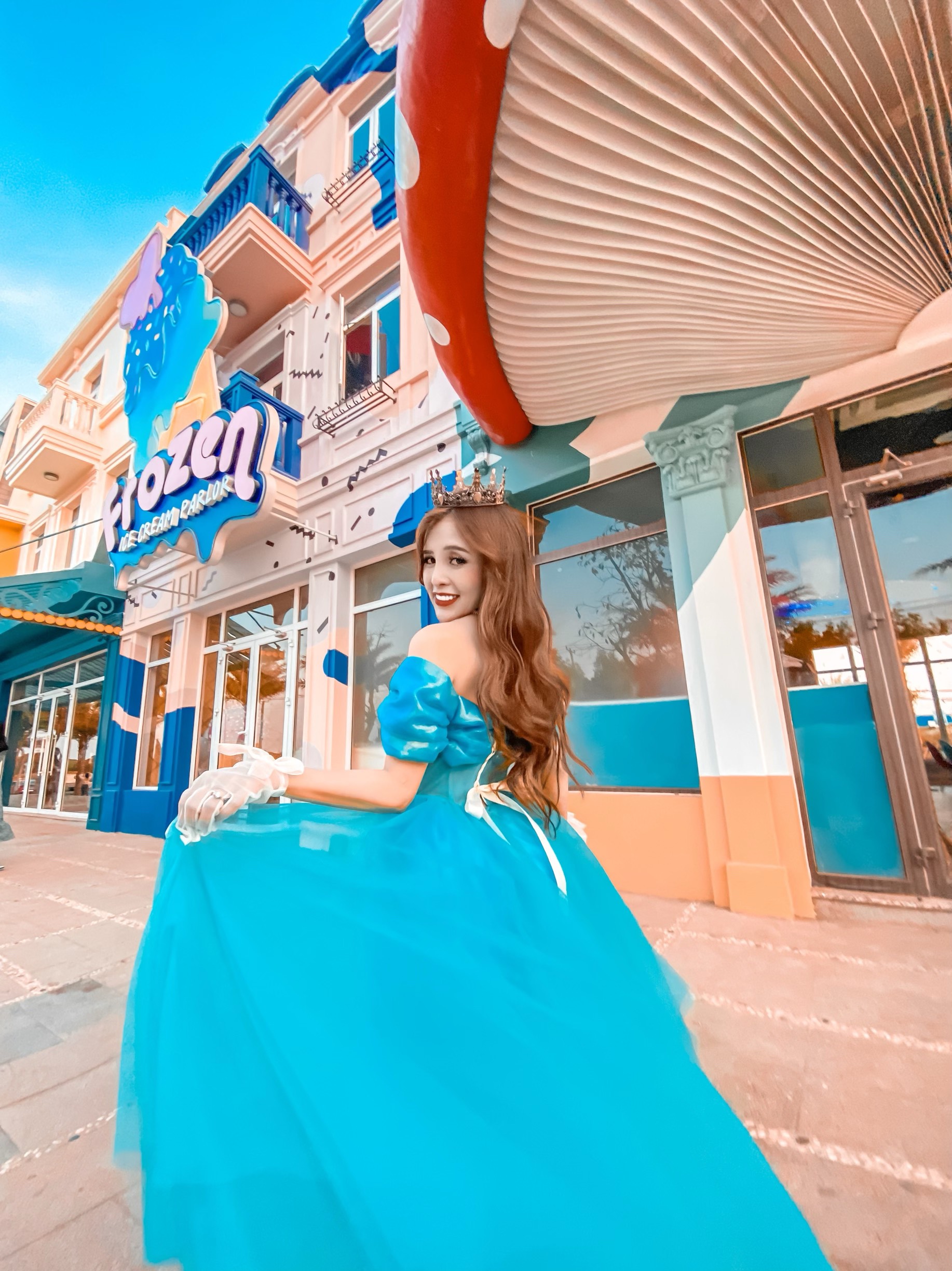 z3192741305913_9635e9c048bf3e9b23f70ccdfa2ad416 Đầm ren xdương bẹt vai – 140k/ngày – freesz – ở CN Thủ Đức