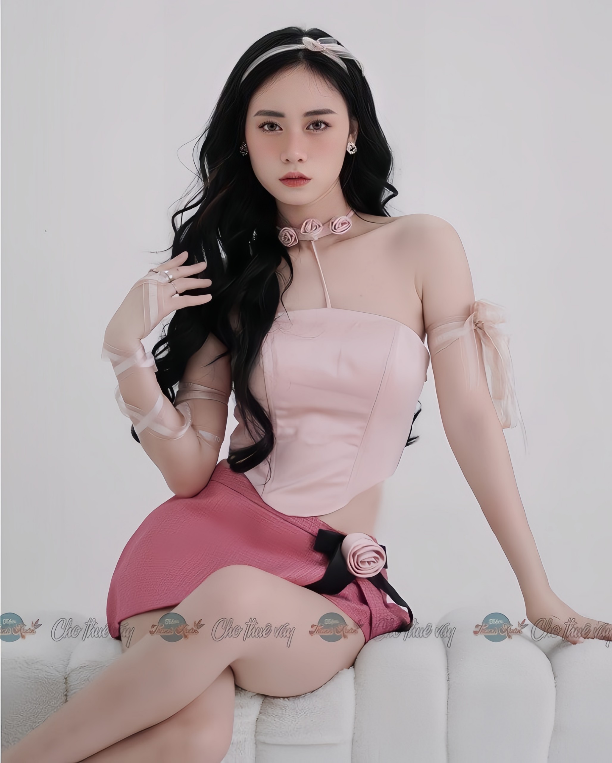 z4269242378053_cee8b4e4474eccd97ed10b3820430335 Set áo váy hoa hồng – L Seoul – 130k/ngày – SML – ở CN Phú Nhuận