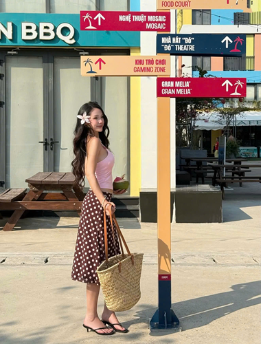 3 Set áo hồng cv chấm bi – Áo – Váy = 45k/ngày – SM